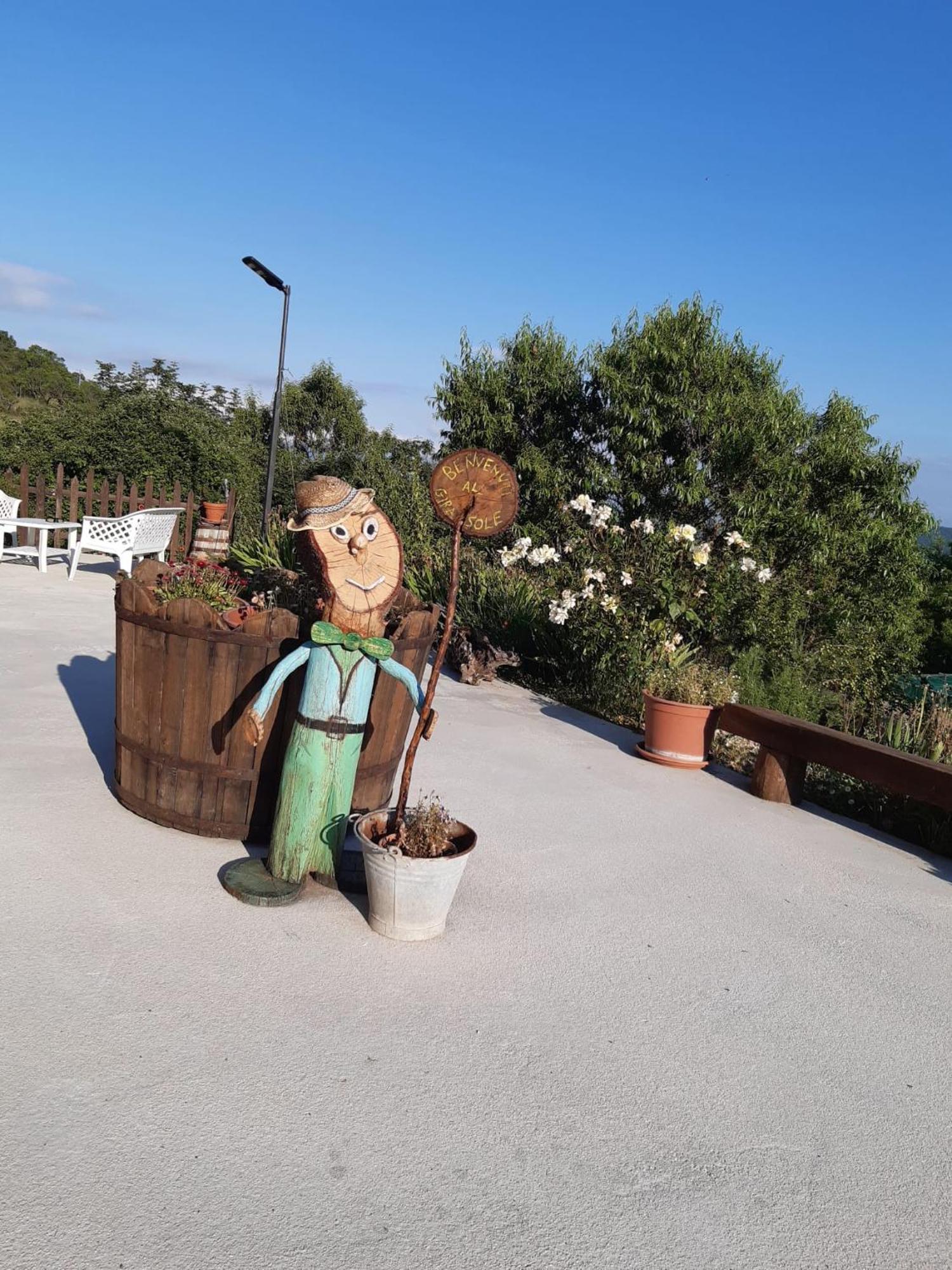 Bed and Breakfast Il Girasole Castelvecchio Calvisio Exterior foto